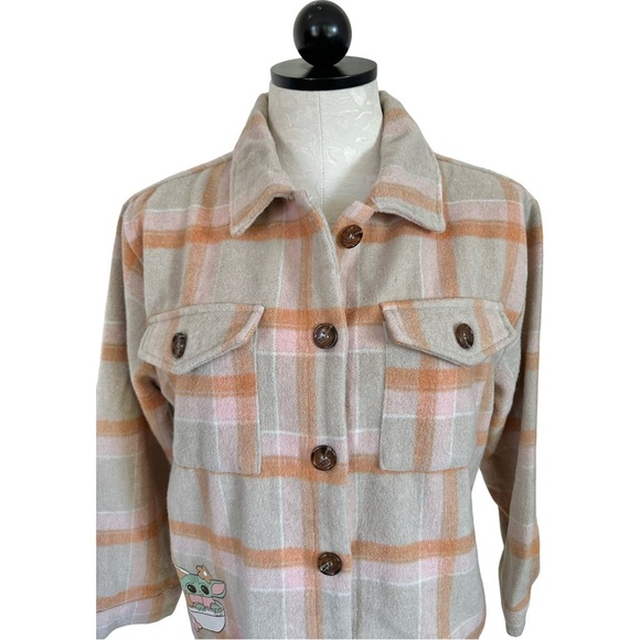 The Mandalorian Plaid Grogu Flannel Jacket / Shacket Button Down Size XL 14/16 - Picture 8 of 15